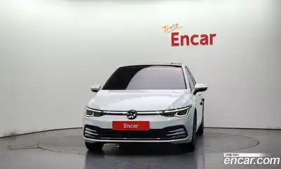 Volkswagen Golf 2024 2.0 автомат (гидро), миниатюра 3