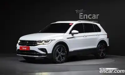 Volkswagen Tiguan, 2022, 53 177 км