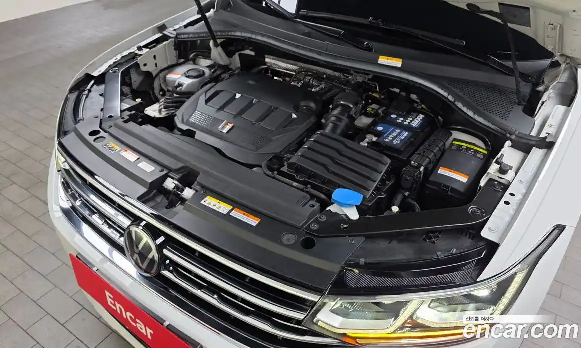 Volkswagen Tiguan 2022 2.0 автомат (гидро), фото 6