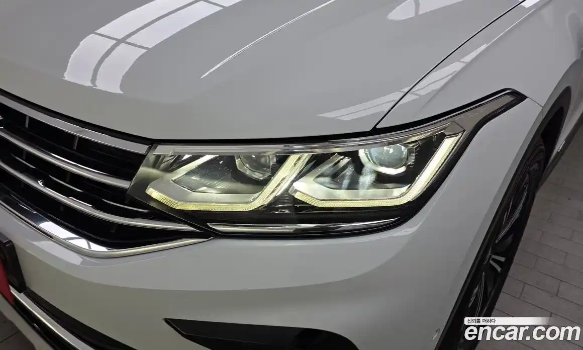 Volkswagen Tiguan 2022 2.0 автомат (гидро), фото 8