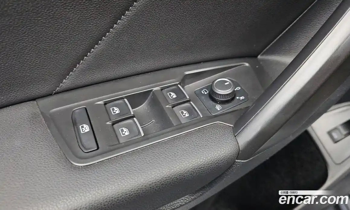 Volkswagen Tiguan 2022 2.0 автомат (гидро), фото 13