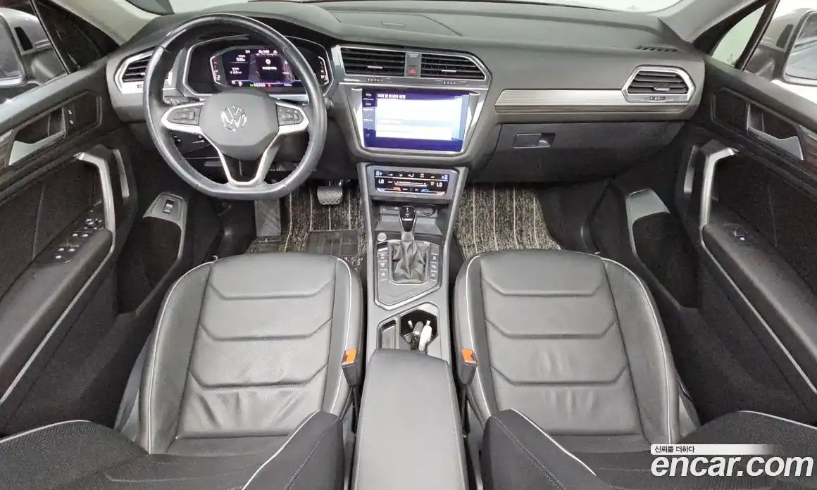 Volkswagen Tiguan 2022 2.0 автомат (гидро), фото 7