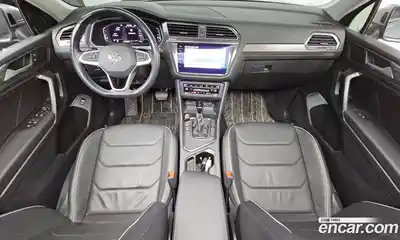 Volkswagen Tiguan 2022 2.0 автомат (гидро), миниатюра 7