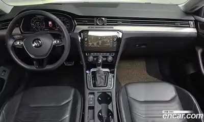 Volkswagen Arteon 2019 2.0 автомат (гидро), миниатюра 9