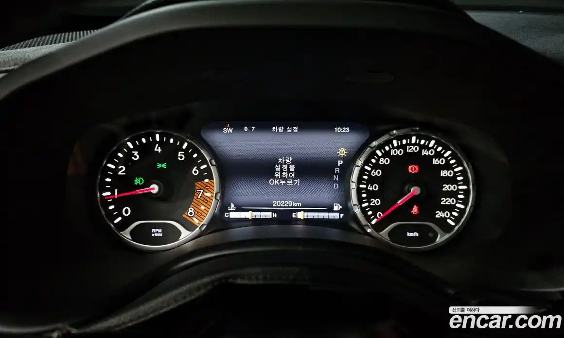 Jeep Renegade 2019 2.4 автомат (гидро), фото 8