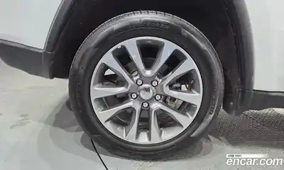 Jeep Cherokee 2018 3.6 автомат (гидро), миниатюра 5