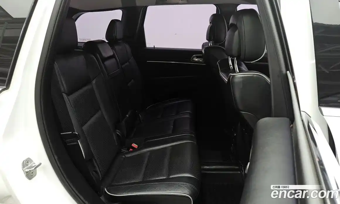 Jeep Cherokee 2013 3.0 автомат (гидро), фото 11