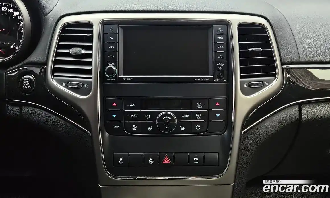 Jeep Cherokee 2013 3.0 автомат (гидро), фото 15