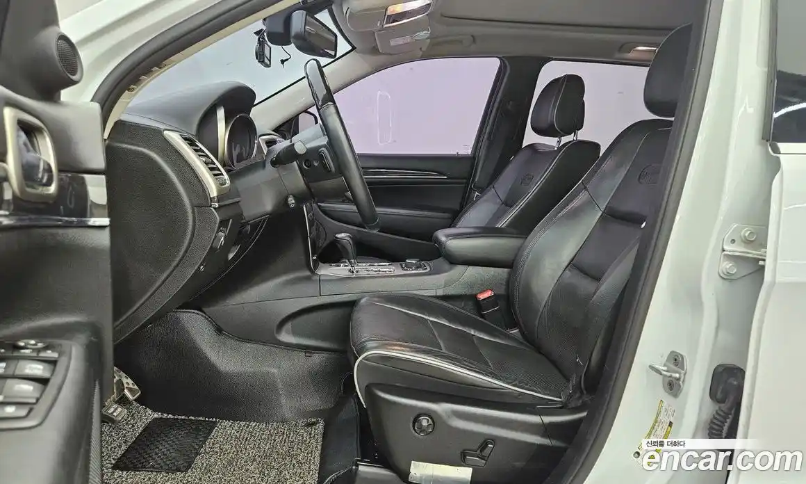Jeep Cherokee 2013 3.0 автомат (гидро), фото 10