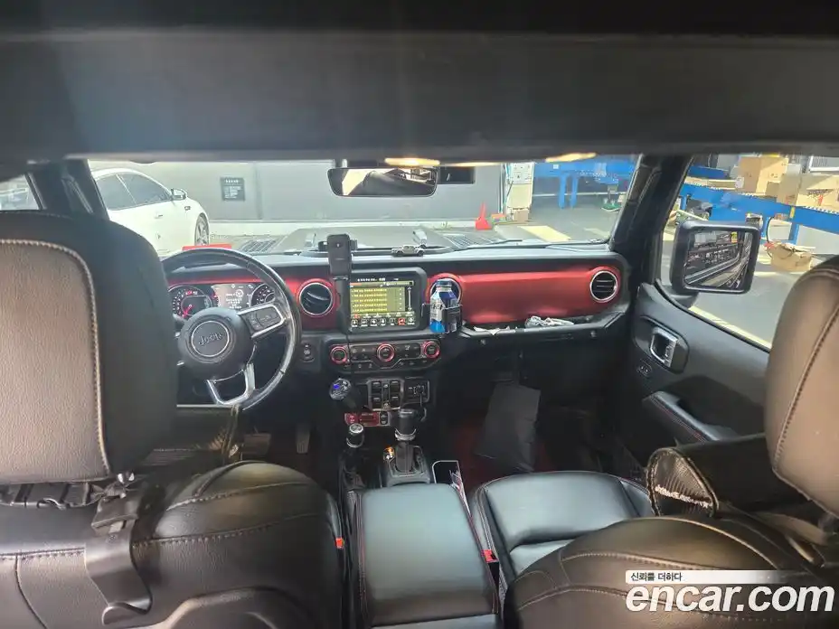 Jeep Wrangler 2021 2.0 автомат (гидро), фото 7