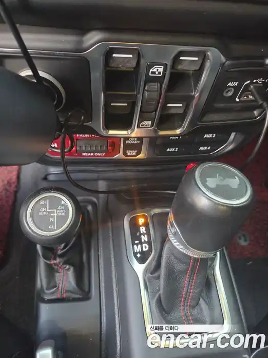 Jeep Wrangler 2021 2.0 автомат (гидро), фото 9