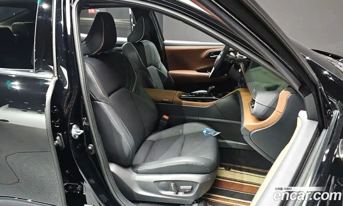 Toyota Crown 2025 2.5 гидро, фото 12