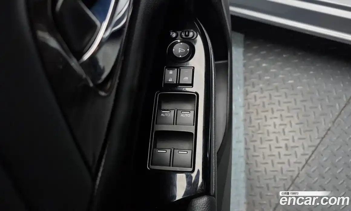 Honda Accord 2016 2.4 автомат (гидро), фото 14