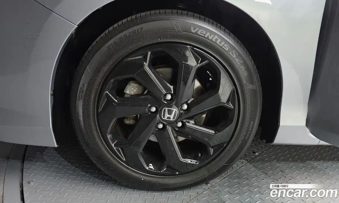 Honda Accord 2016 2.4 автомат (гидро), фото 5