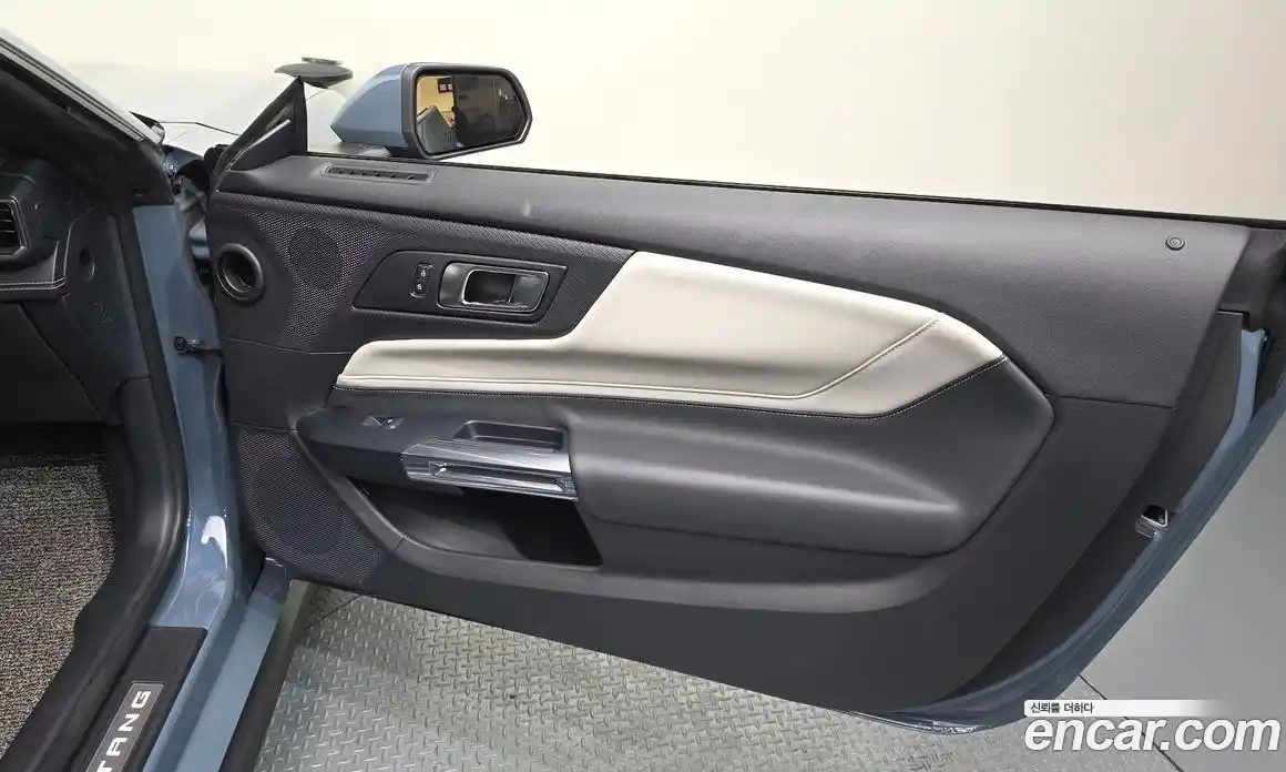 Ford Mustang 2024 2.3 автомат (гидро), фото 14
