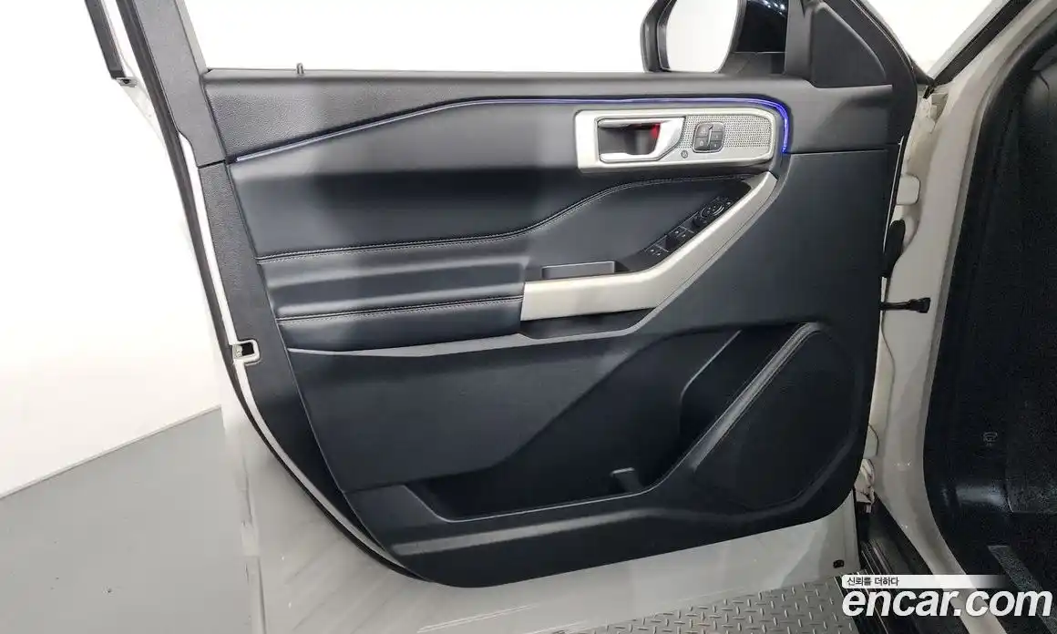 Ford Explorer 2020 2.3 автомат (гидро), фото 14