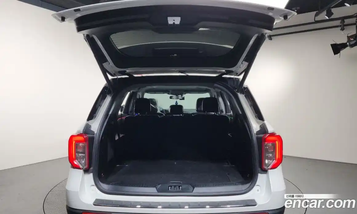 Ford Explorer 2020 2.3 автомат (гидро), фото 25
