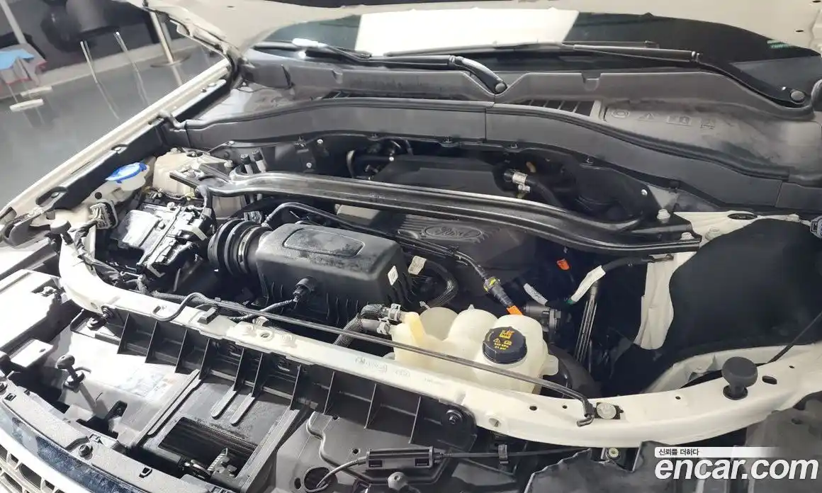 Ford Explorer 2020 2.3 автомат (гидро), фото 6