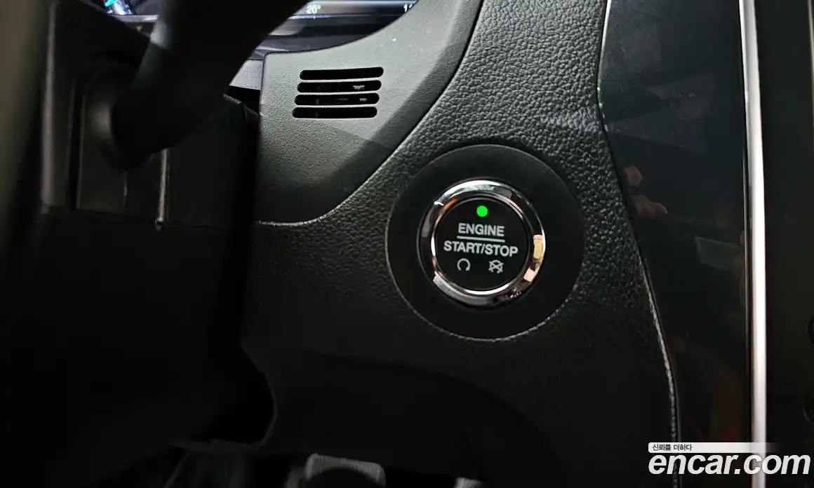 Ford Explorer 2019 2.3 автомат (гидро), фото 24