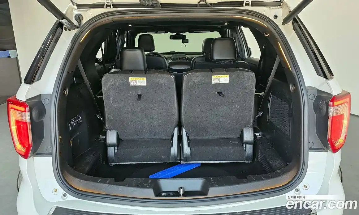 Ford Explorer 2019 2.3 автомат (гидро), фото 28