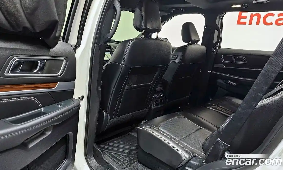 Ford Explorer 2019 2.3 автомат (гидро), фото 30