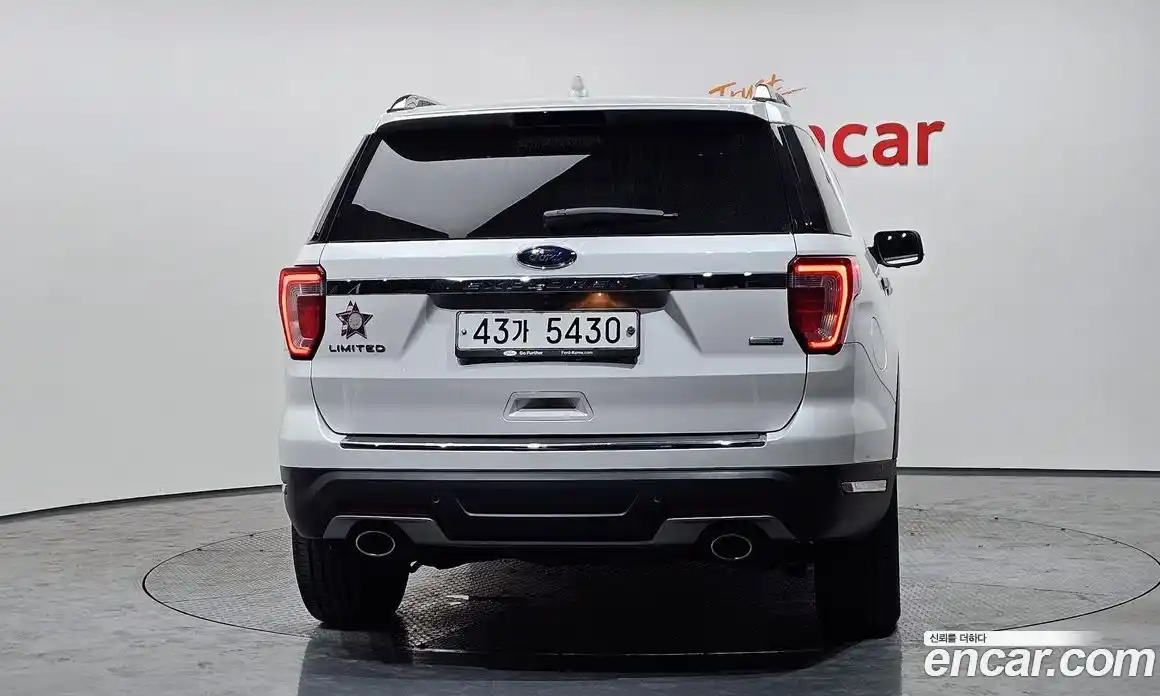 Ford Explorer 2019 2.3 автомат (гидро), фото 4