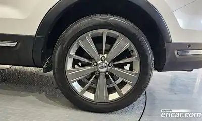 Ford Explorer 2019 2.3 автомат (гидро), миниатюра 7