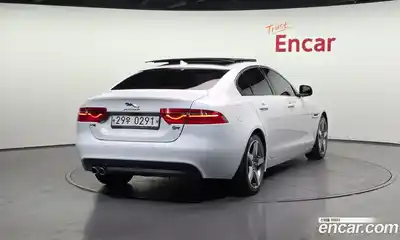 Jaguar XE 2016 2.0 гидро, миниатюра 2