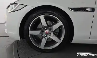 Jaguar XE 2016 2.0 гидро, миниатюра 5