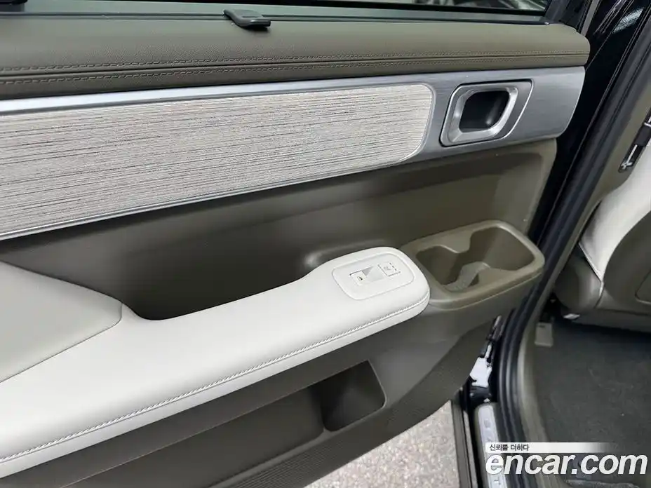 Hyundai Santa Fe 2025 1.6 автомат (гидро), фото 16