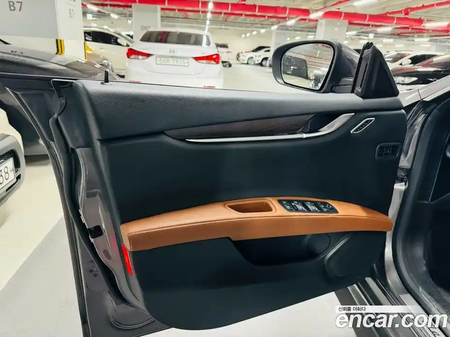 Maserati Ghibli 2020 3.0 гидро, фото 15