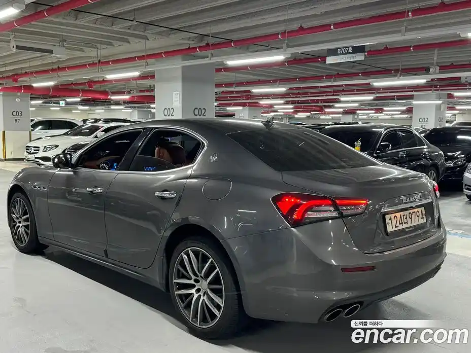 Maserati Ghibli 2020 3.0 гидро, фото 4