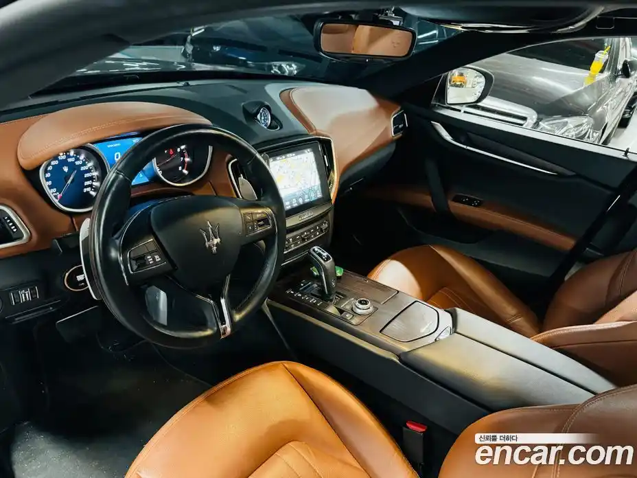Maserati Ghibli 2020 3.0 гидро, фото 10