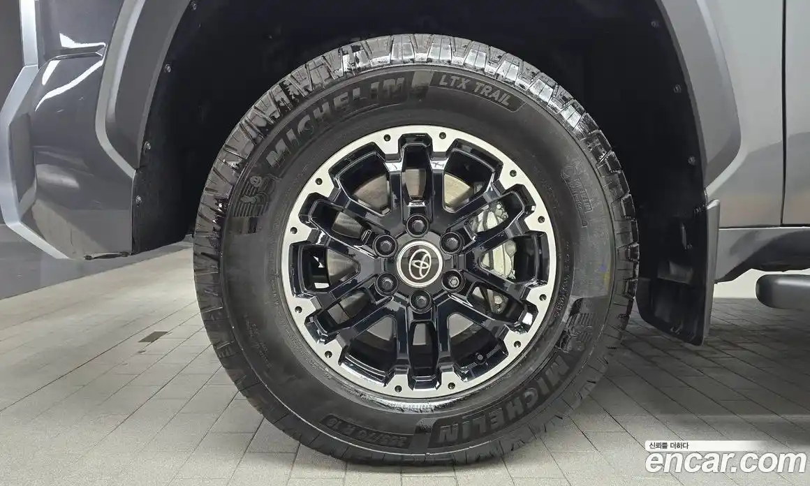 Toyota Tundra 2022 3.4 гидро, фото 5