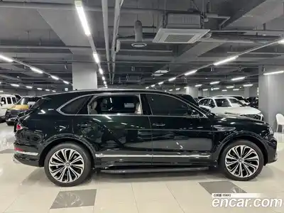 Bentley Bentayga 2024 4.0 гидро, миниатюра 2