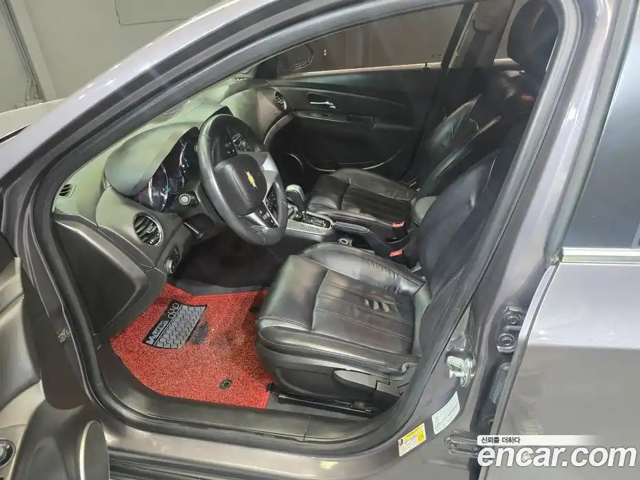 Chevrolet Cruze 2011 1.8 автомат (гидро), фото 16