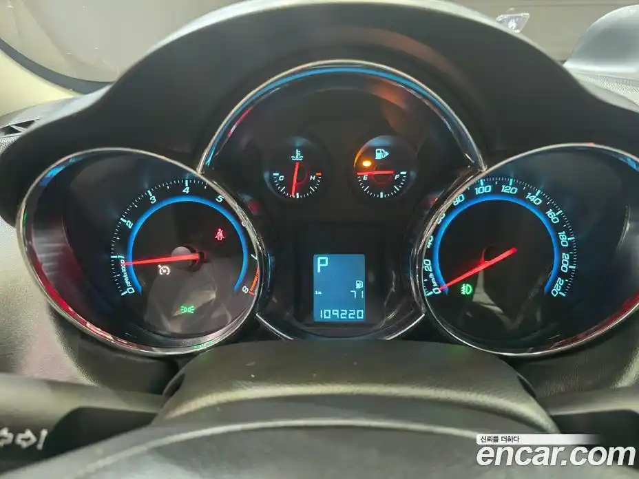 Chevrolet Cruze 2011 1.8 автомат (гидро), фото 8