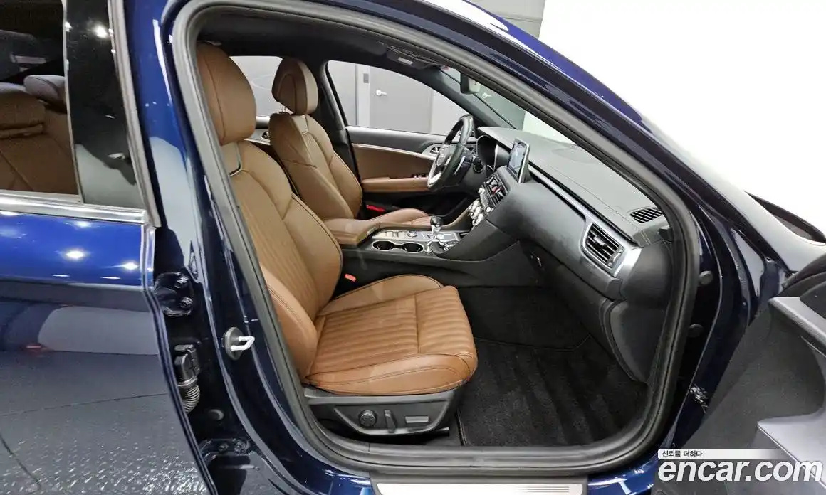 Genesis G70 2019 2.2 автомат (гидро), фото 12