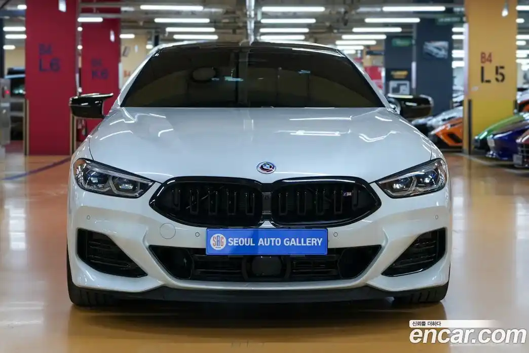 BMW 8 серия 2023 4.4 автомат (гидро), фото 3