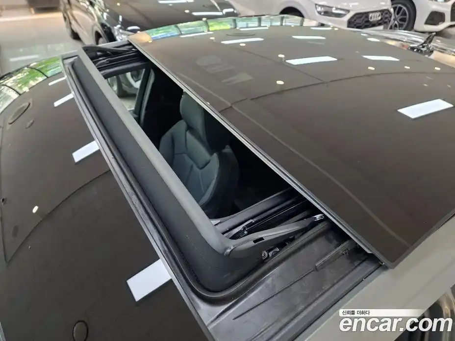 Audi Q3 2024 2.0 автомат (гидро), фото 18