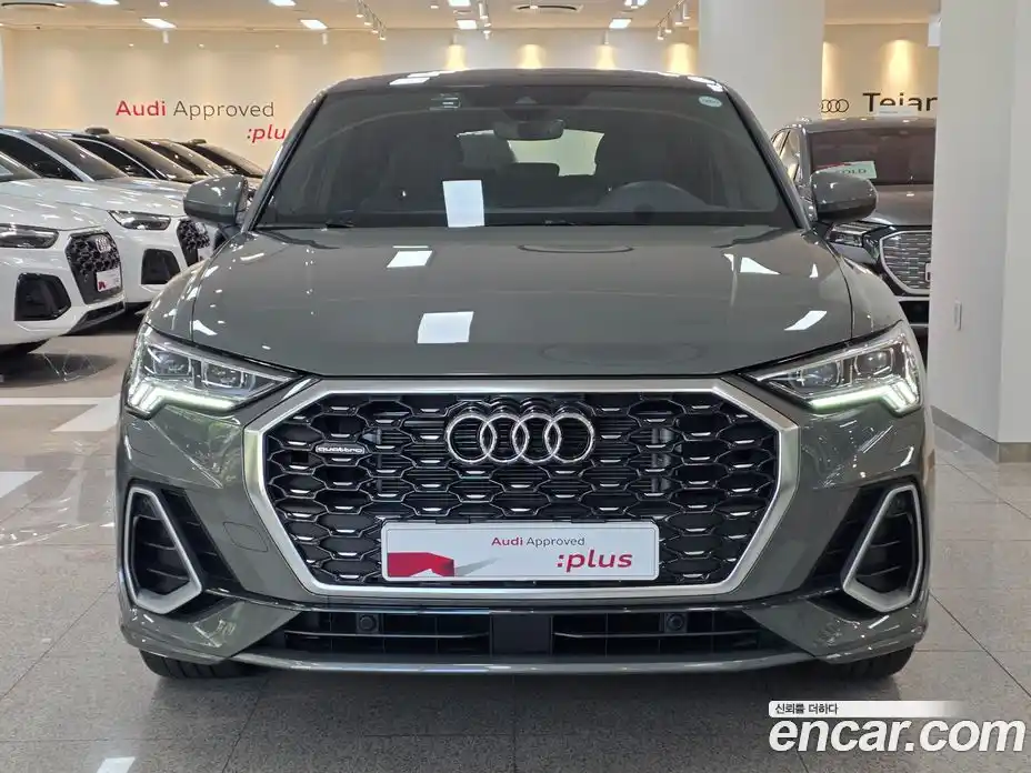 Audi Q3 2024 2.0 автомат (гидро), фото 3