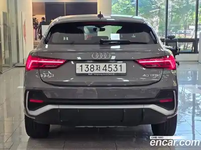 Audi Q3 2024 2.0 автомат (гидро), миниатюра 4