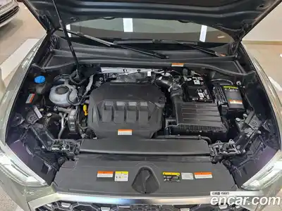 Audi Q3 2024 2.0 автомат (гидро), миниатюра 6