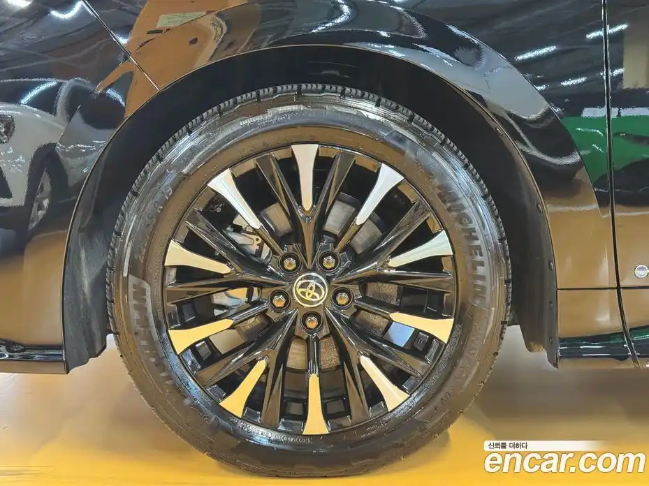 Toyota Alphard 2024 2.5 гидро, фото 7