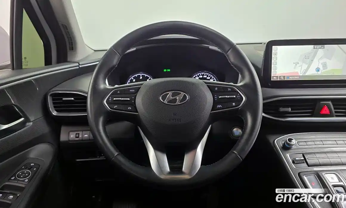 Hyundai Santa Fe 2022 2.2 автомат (гидро), фото 19