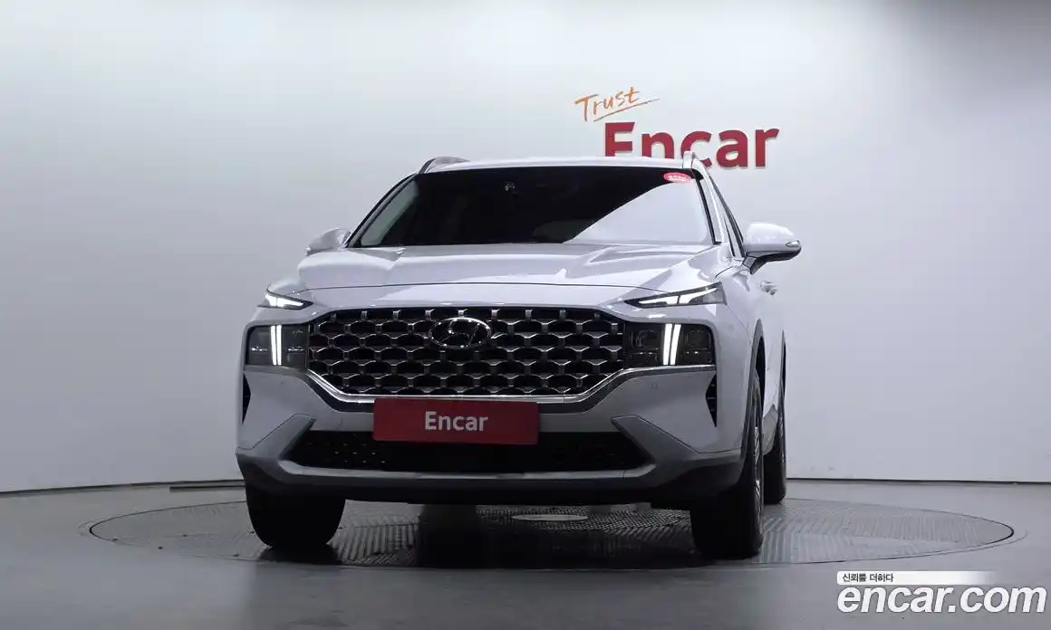 Hyundai Santa Fe 2022 2.2 автомат (гидро), фото 3