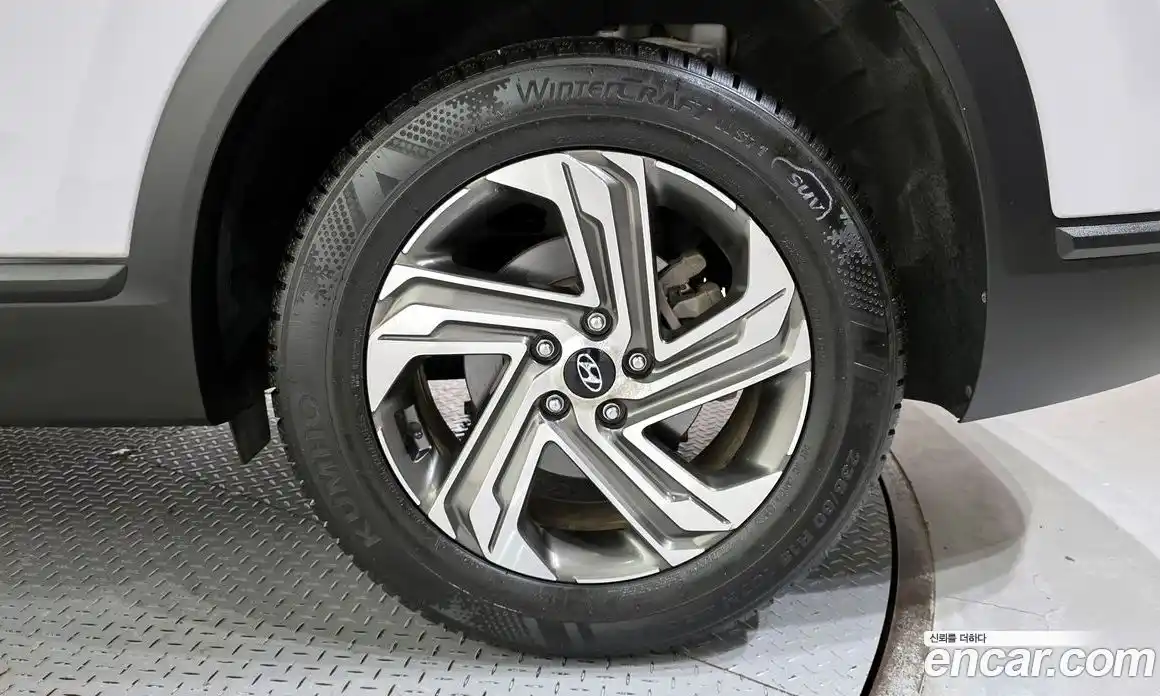 Hyundai Santa Fe 2022 2.2 автомат (гидро), фото 7