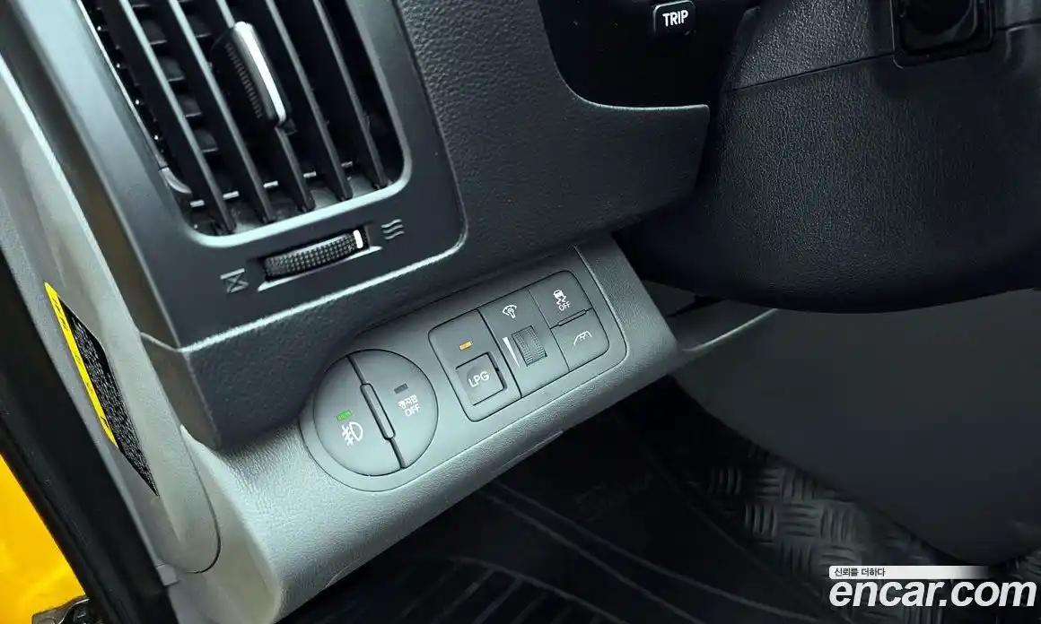 Hyundai Starex 2019 2.4 автомат (гидро), фото 17