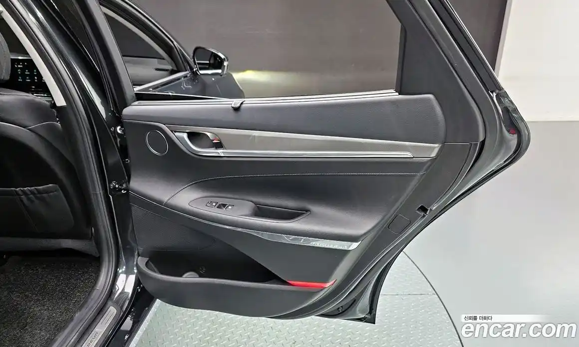 Hyundai Grandeur 2020 2.5 автомат (гидро), фото 15