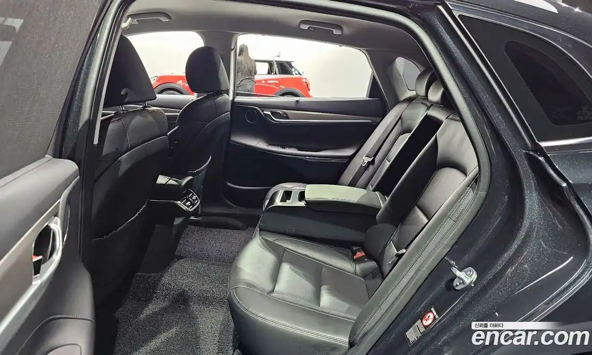Hyundai Grandeur 2020 2.5 автомат (гидро), фото 17